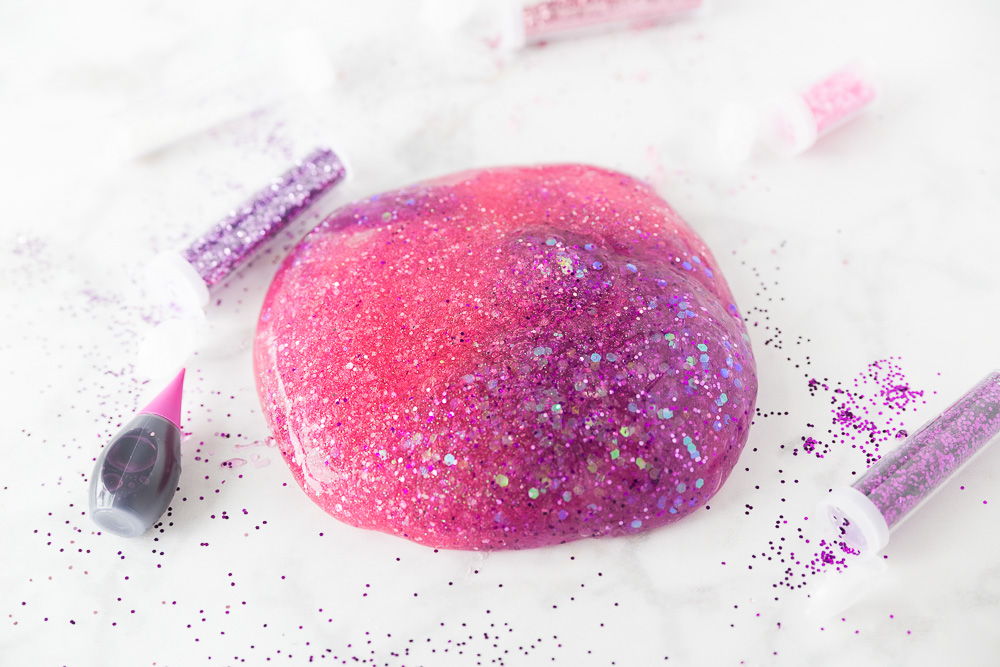 How to make glitter slime!