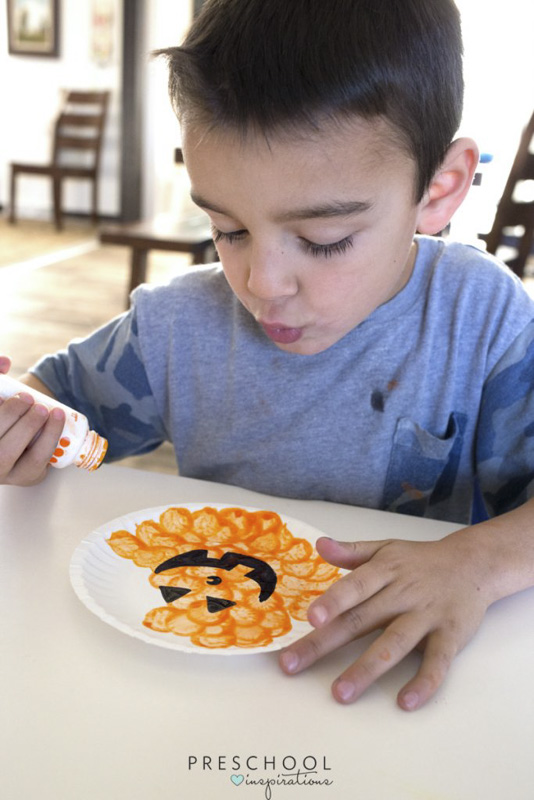 Jack-O-Lantern Pumpkin Craft for Halloween