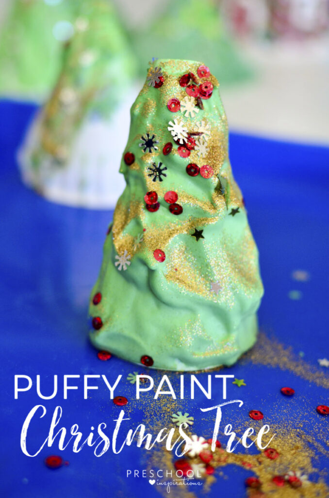 Make a puffy paint Christmas tree art activity for the perfect Christmas craft idea #preschool #kindergarten #Christmas #art