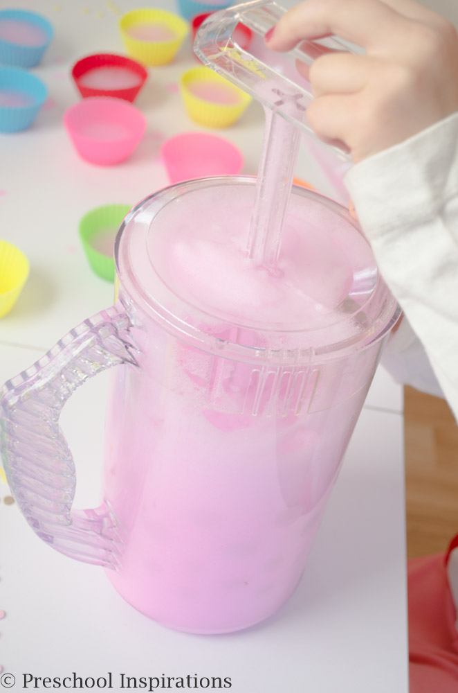 Soap Foam Cupcake Station by Preschool Inspirations